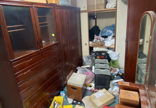 ゴミ屋敷片付け